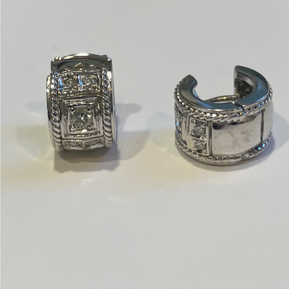 Penny Preville Jewelry - 18k Penny Preville white gold and diamond Huggies